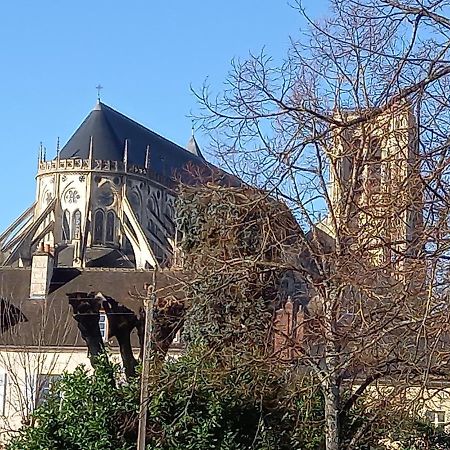 Apartamento Le Jardin D'Anatole Bourges Exterior foto